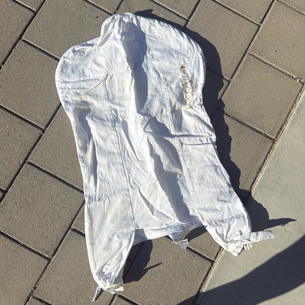 Dockatot deluxe cover white